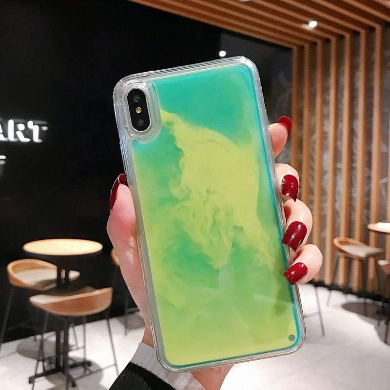iMagic•Case - Paint Me Green Neon Sand Glow Case