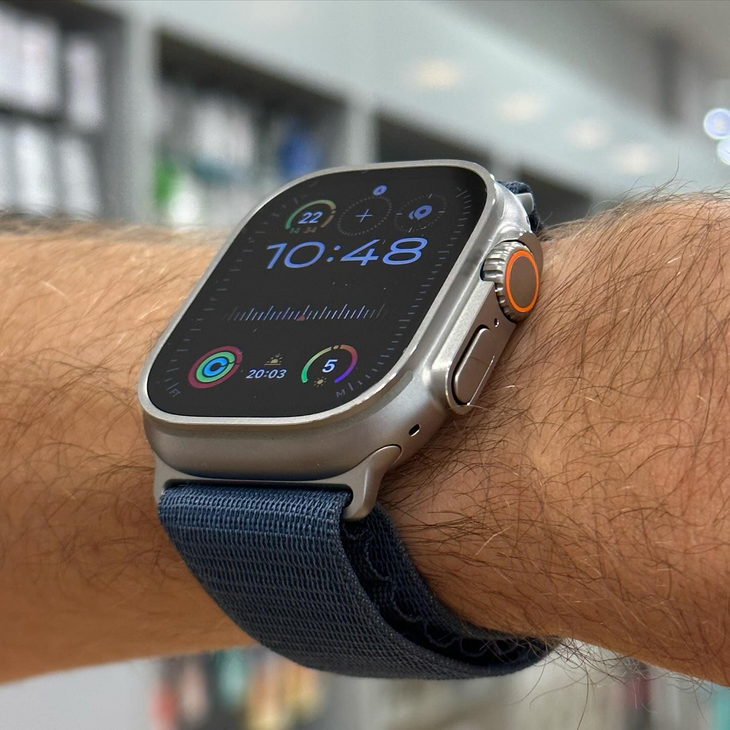 iMagicWatchiMagicWatch Ultra 2 Series 9: Black Titanium SUPER OG with LOGO - Ext- Extra Strap FREE