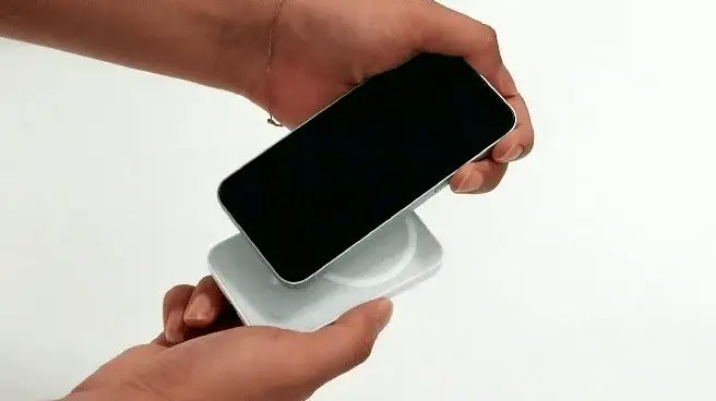 iMagic•Magsafe - 10,000mAh Magnetic Wireless Battery Pack, Power Bank