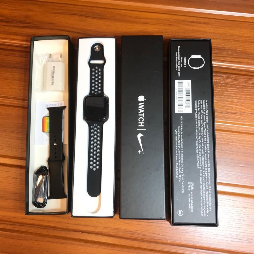 iMagicWatch Series 9: Nike Edition With Logo 45mm - Fitness Tracker, SpO2, Water Resistant, Always on Display